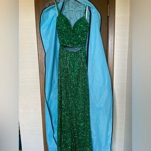 Green Prom dress